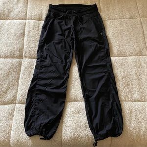 🍋 lululemon black dance studio joggers